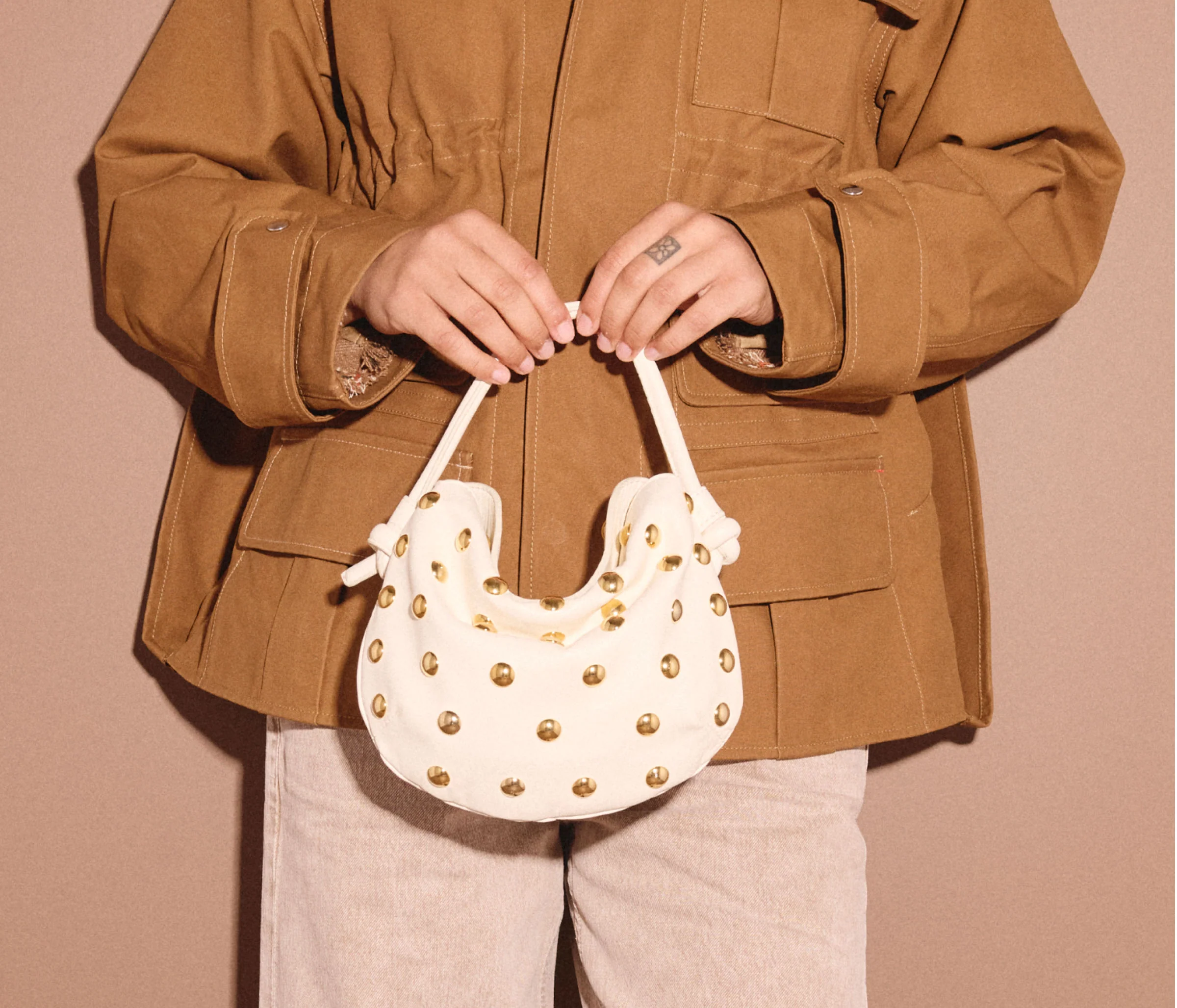 ELIS MINI CRESCENT BAG - Image 3