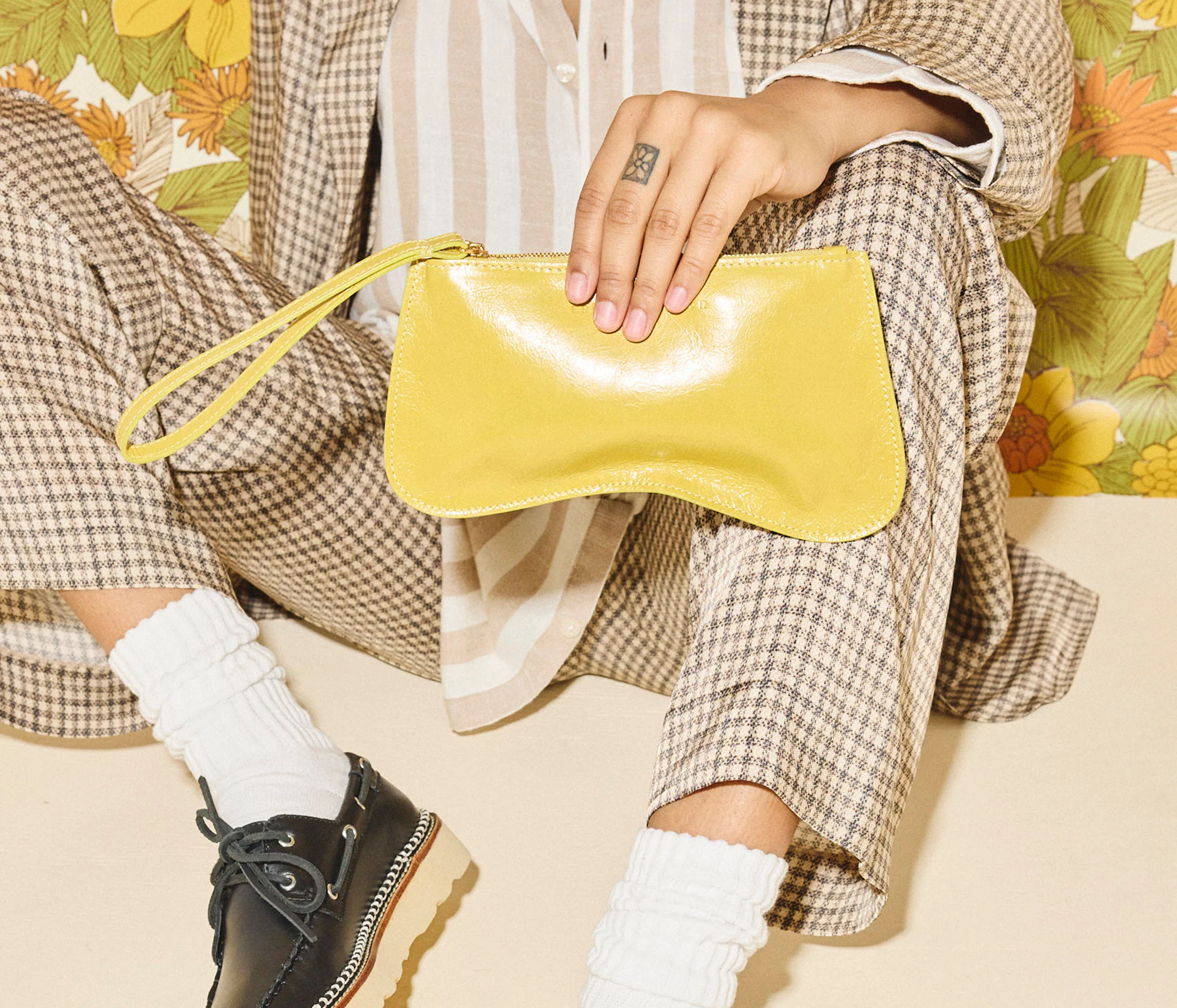 SERENA SLIP POUCH - Image 2